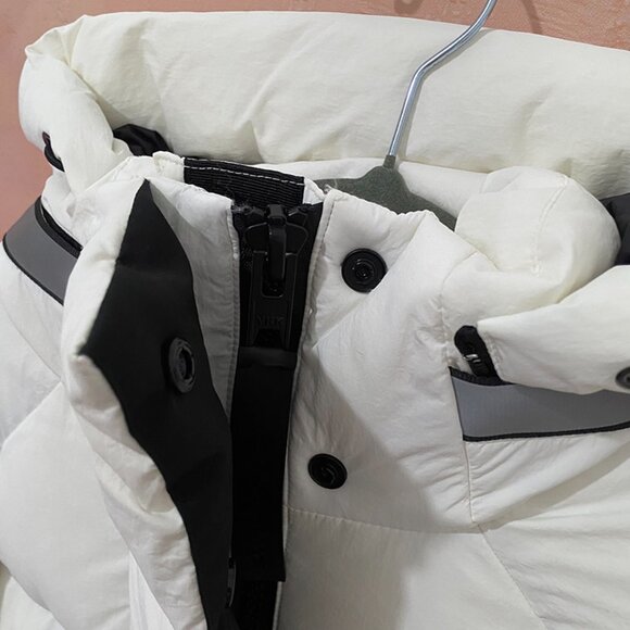 Canada Goose White Winter Down Jacket - Picture 4 of 11